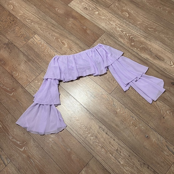 Guess Ruffle Crop Top - Picture 2 of 2